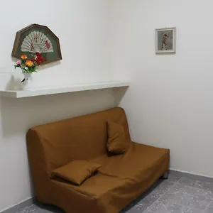 casa-marina-naples.hotels-amalfi.com/